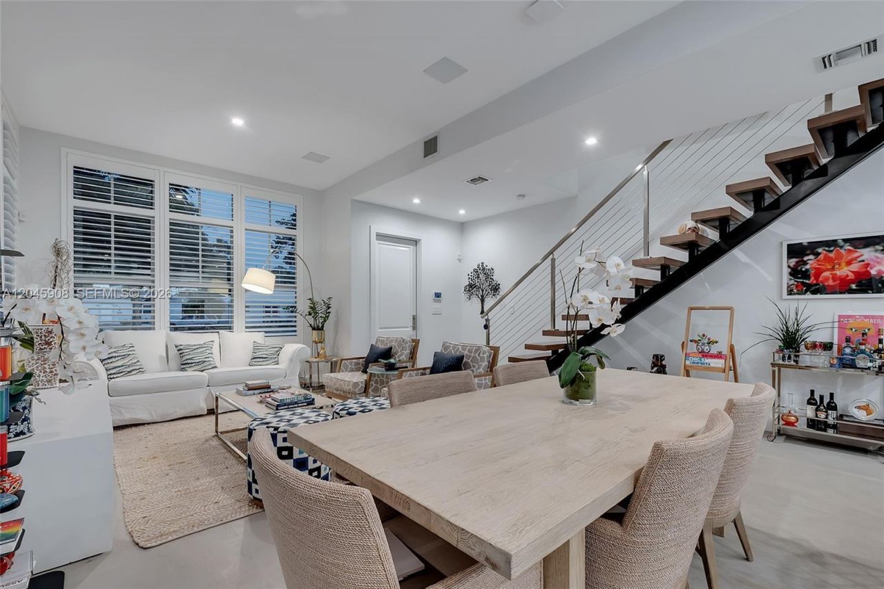 3406 Ponce De Leon Blvd, Coral Gables, FL 33134 Photo