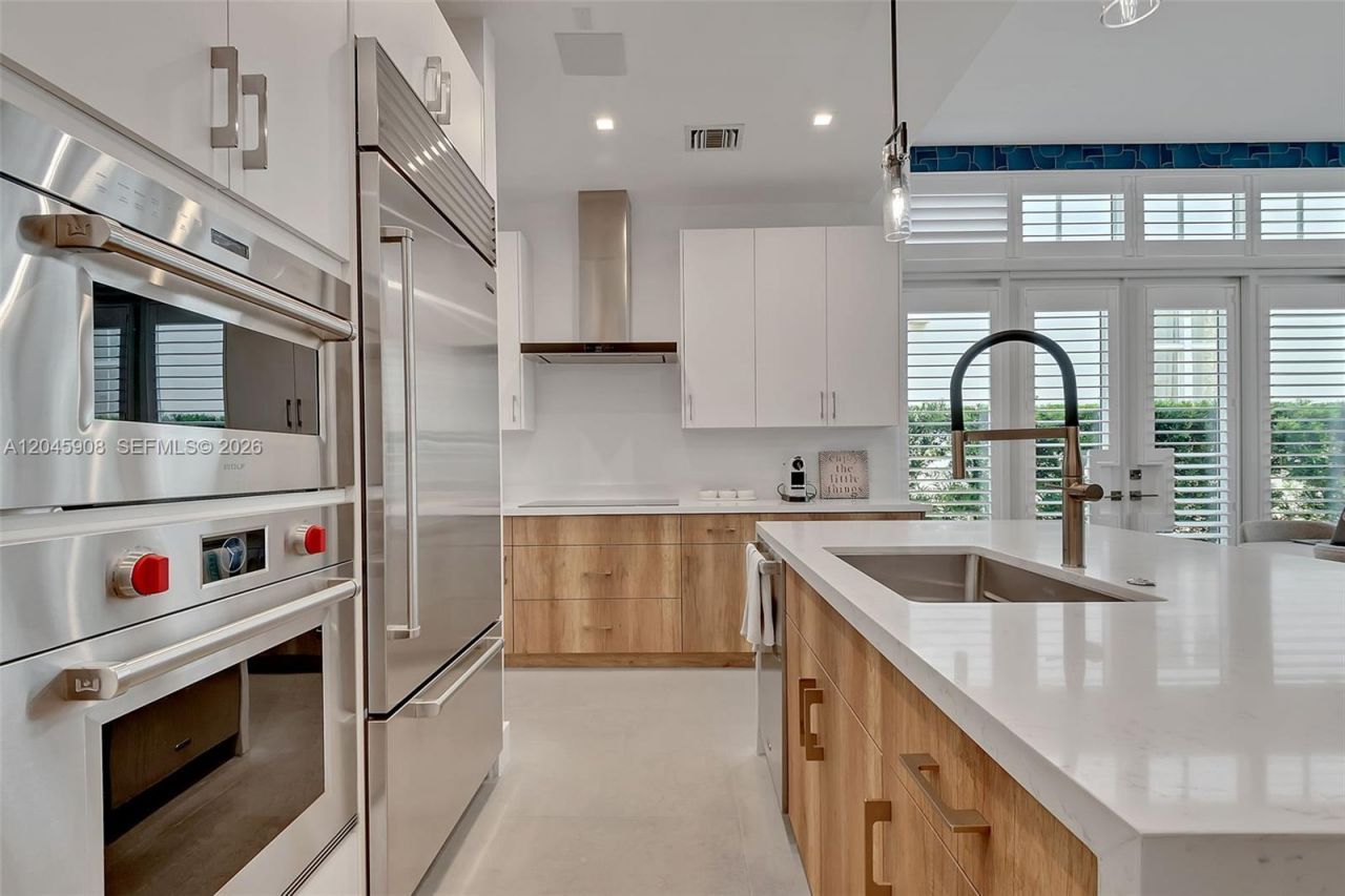 3406 Ponce De Leon Blvd , Coral Gables, FL 33134 Photo