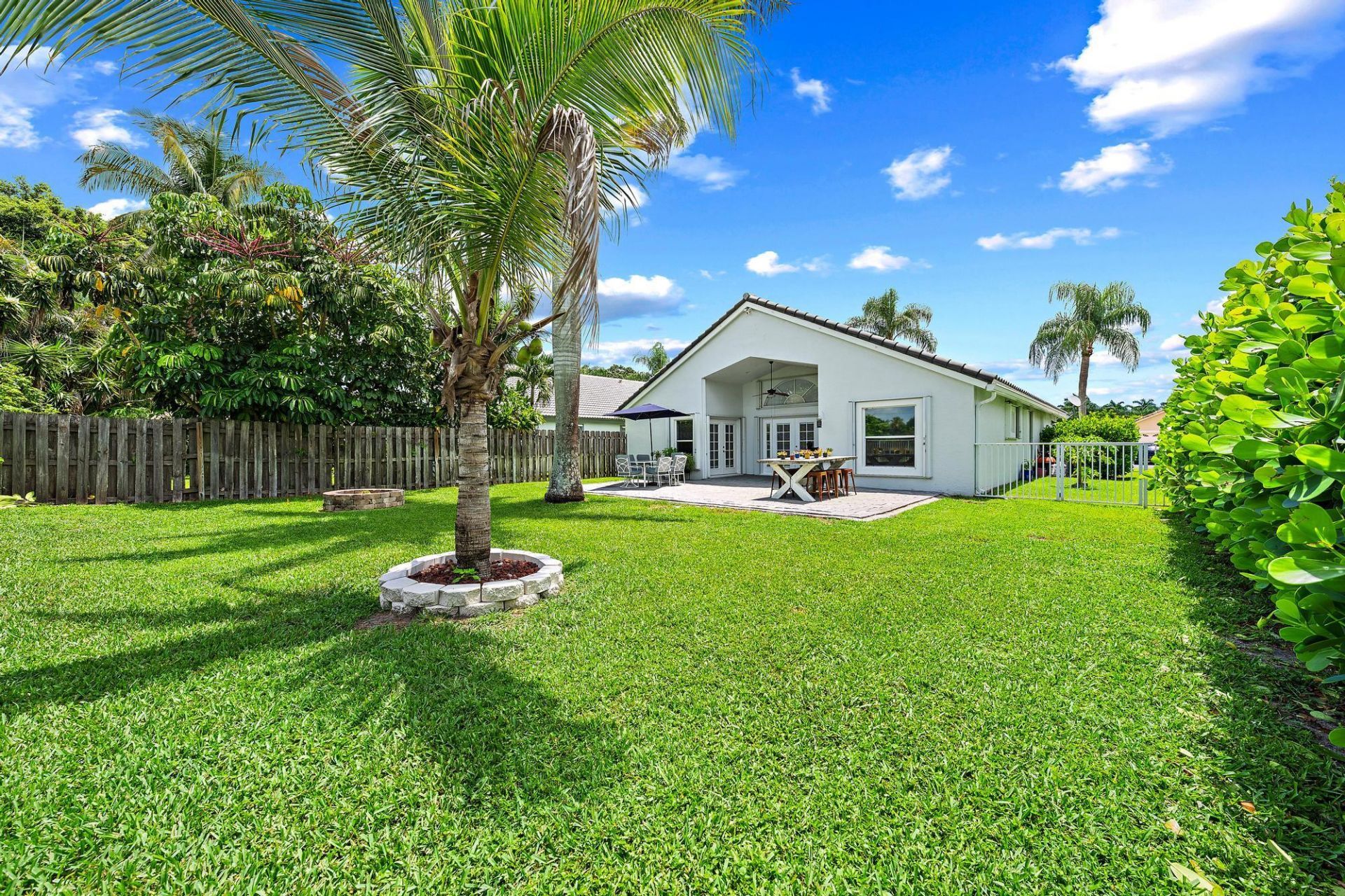 1875 Oak Berry Circle, Wellington, FL 33414 Photo