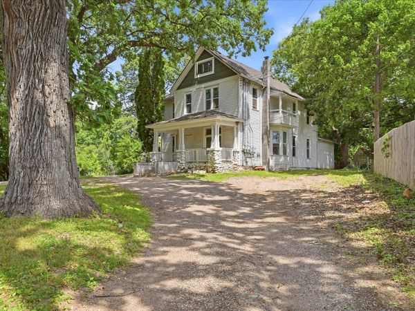 1667 Ames Avenue, Saint Paul, MN 55106