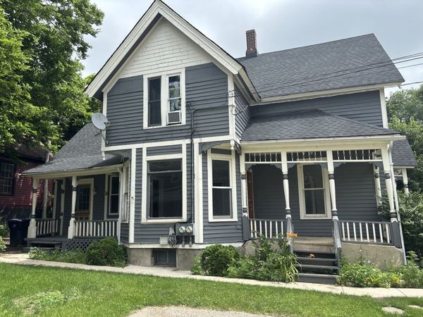 318 North Street, Unit LOWER, Elgin, IL 60120