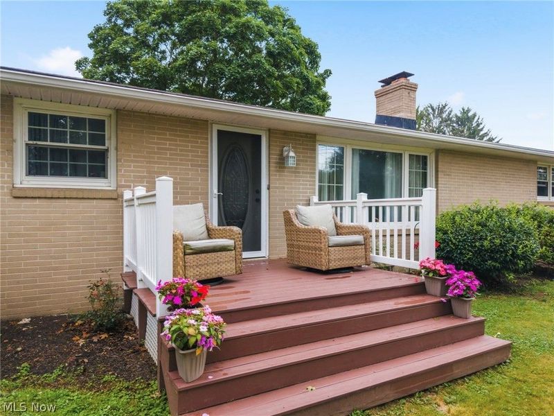5147 Broadway Avenue NE, Louisville, OH 44641 Photo 4
