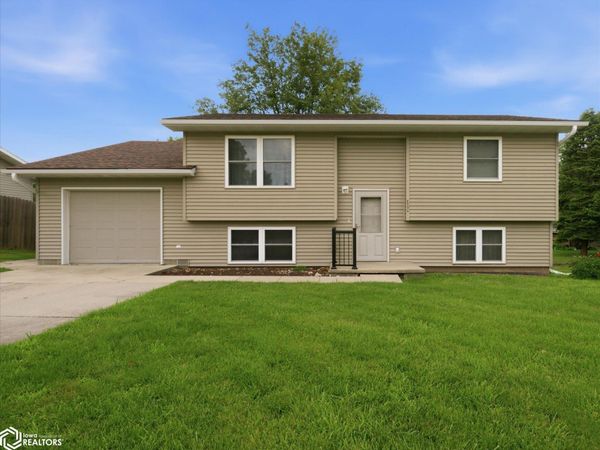 2004 20th Street, Harlan, IA 51537