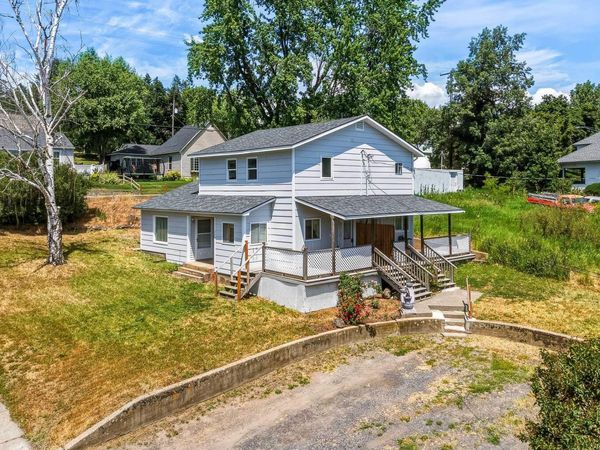 220 N Bridge St, Palouse, WA 99161