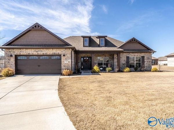 17187 Calcite Drive, Athens, AL 35613