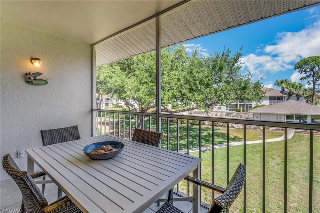 1358 Derbyshire Ct, Unit F201, Naples, FL 34116 Photo