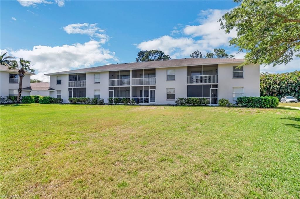 1358 Derbyshire Ct, Unit F201, Naples, FL 34116 Photo