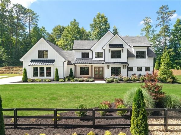120 Farm Gate Drive, Woodstock, GA 30188