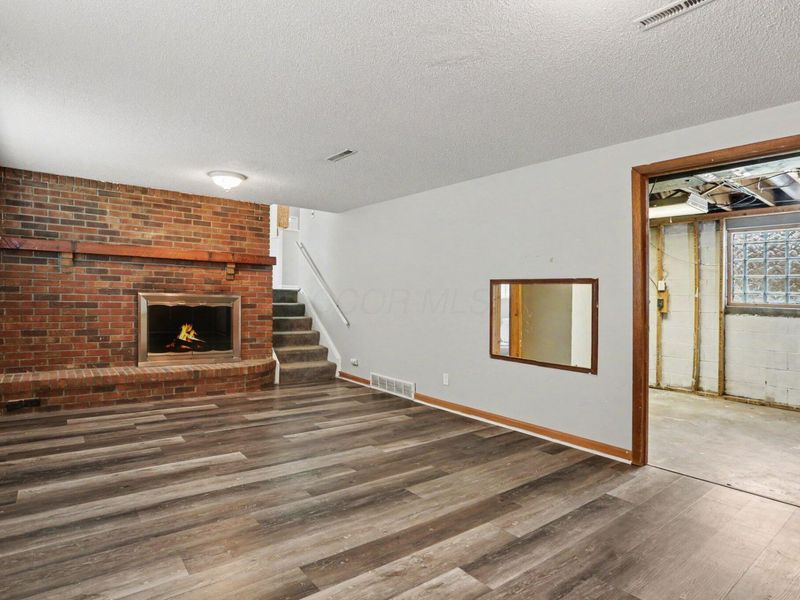 5266 Carbondale Drive, Columbus, OH 43232 Photo 16