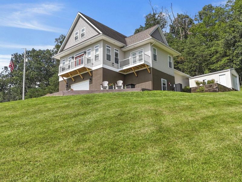 1071 Lake Katharine Road, Jackson, OH 45640 Photo 8