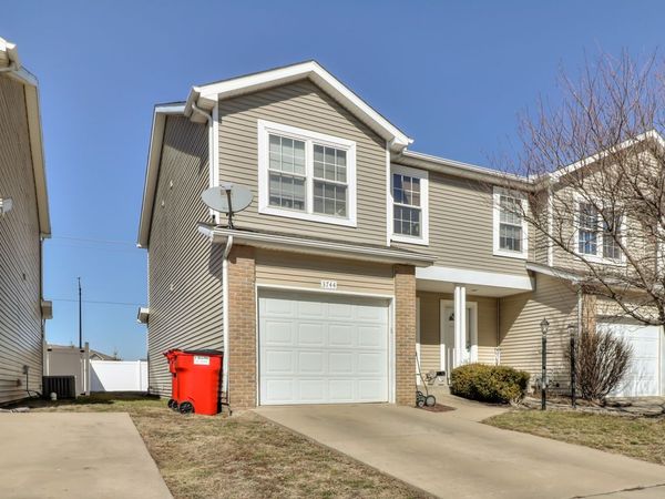 3738-3744 Summer Sage Court , Champaign, IL 61822