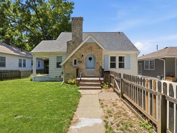 3744 12th Street, Rock Island, IL 61201