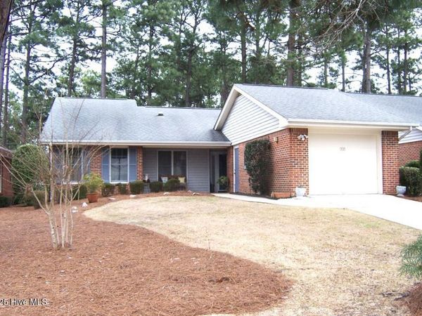 335 Pinehurst Trace Drive, Pinehurst, NC 28374