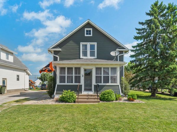 611 E 1st Street, Madrid, IA 50156