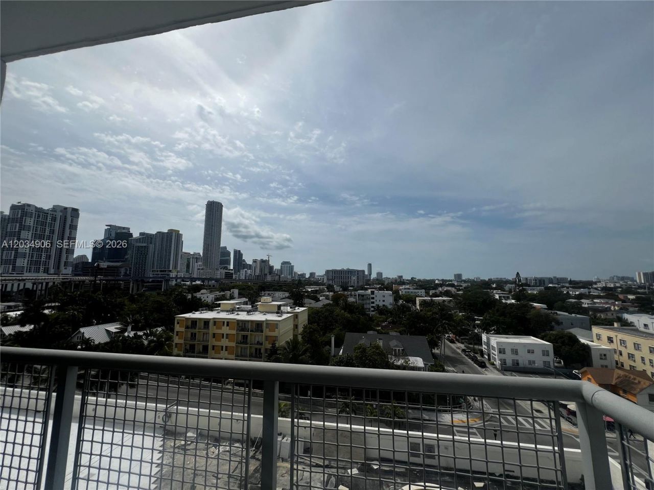 10 SW South River Dr, Unit 812, Miami, FL 33130 Photo