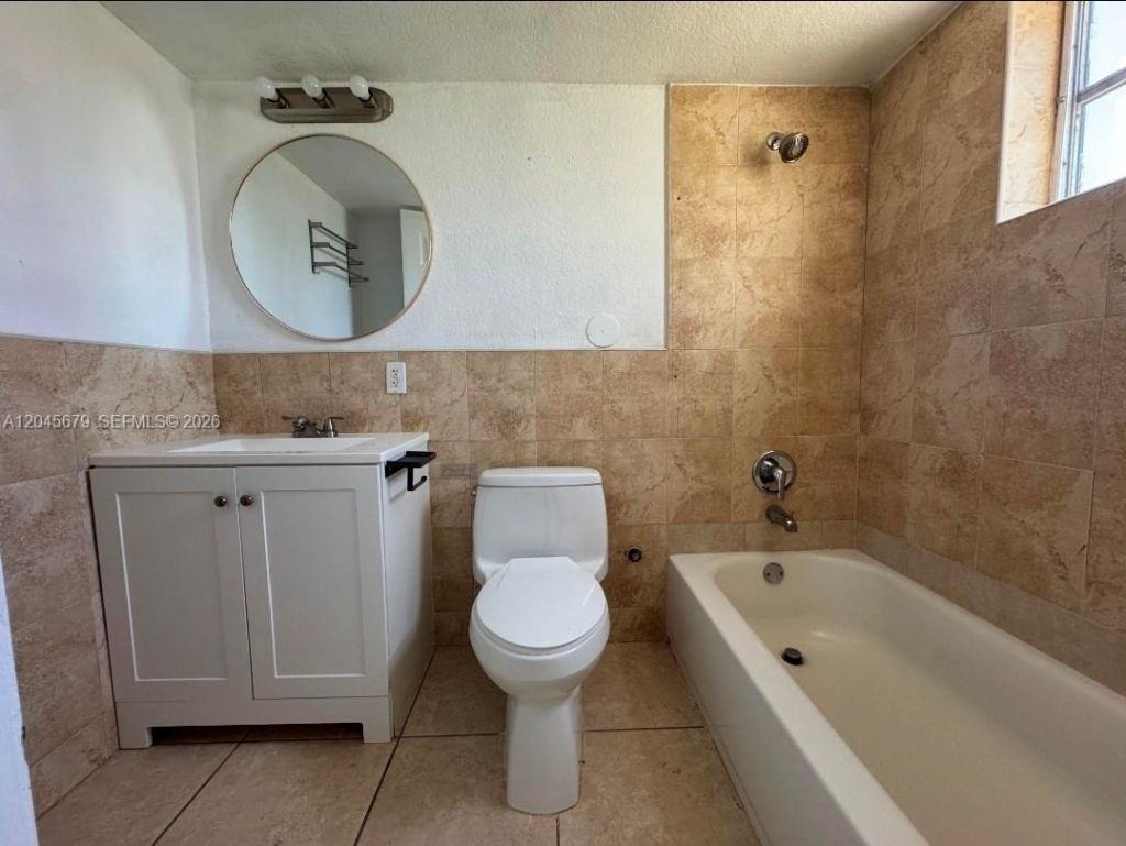 3901 SW 112th Ave , Unit 24, Miami, FL 33165 Photo