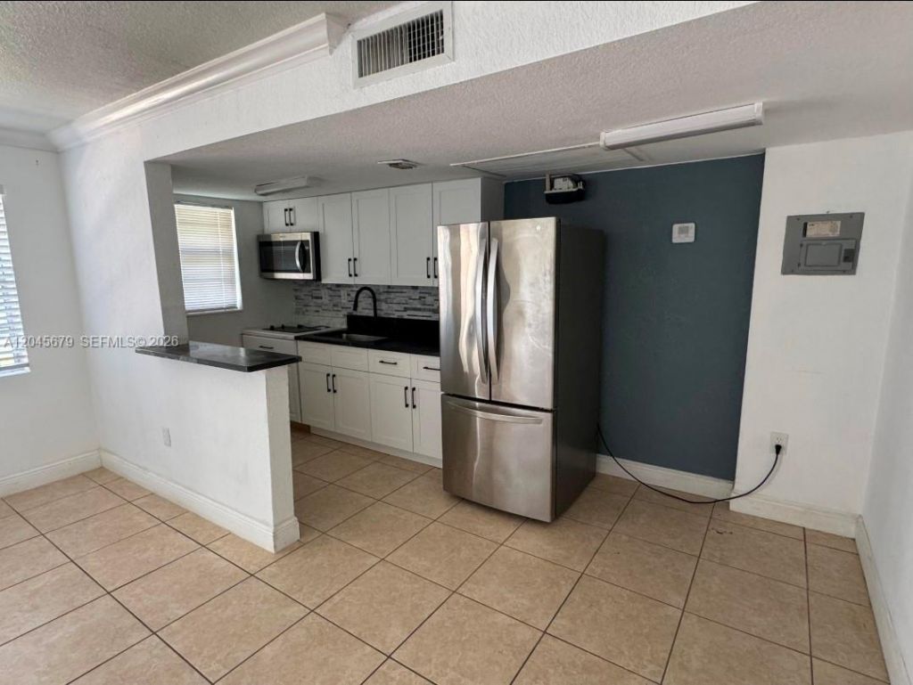 3901 SW 112th Ave , Unit 24, Miami, FL 33165 Photo
