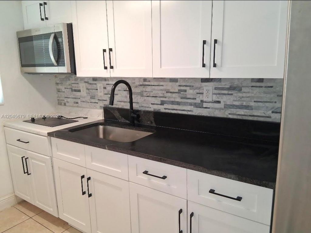 3901 SW 112th Ave , Unit 24, Miami, FL 33165 Photo