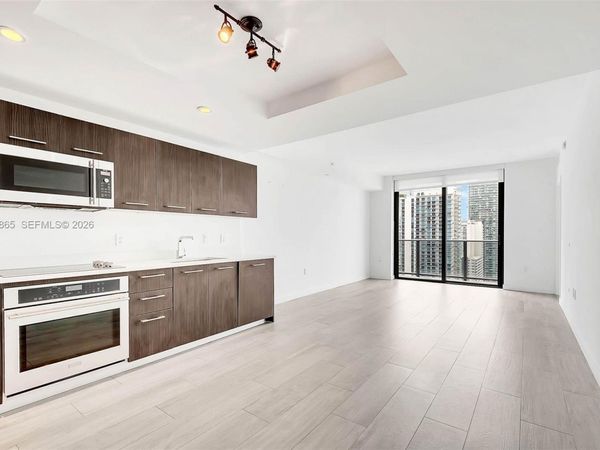 55 SW 9th St , Unit 3104, Miami, FL 33130