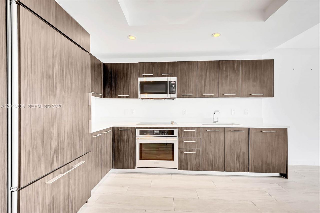 55 SW 9th St , Unit 3104, Miami, FL 33130 Photo