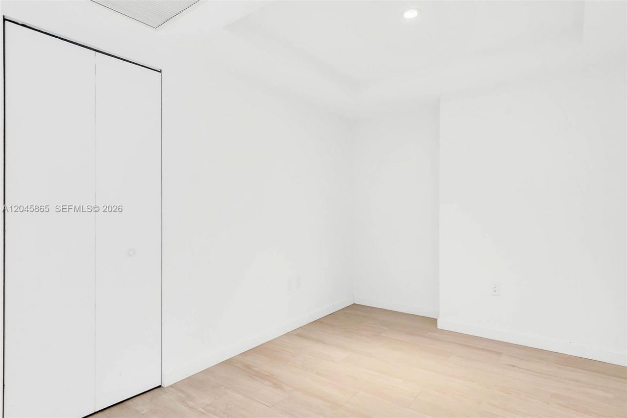 55 SW 9th St , Unit 3104, Miami, FL 33130 Photo