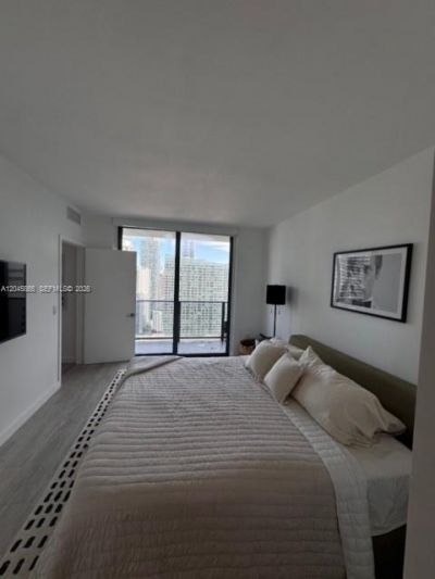 55 SW 9th St , Unit 3104, Miami, FL 33130 Photo