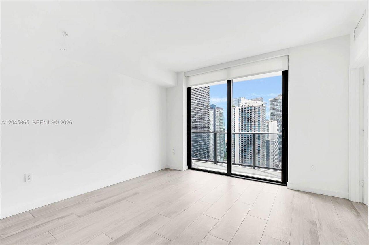 55 SW 9th St , Unit 3104, Miami, FL 33130 Photo