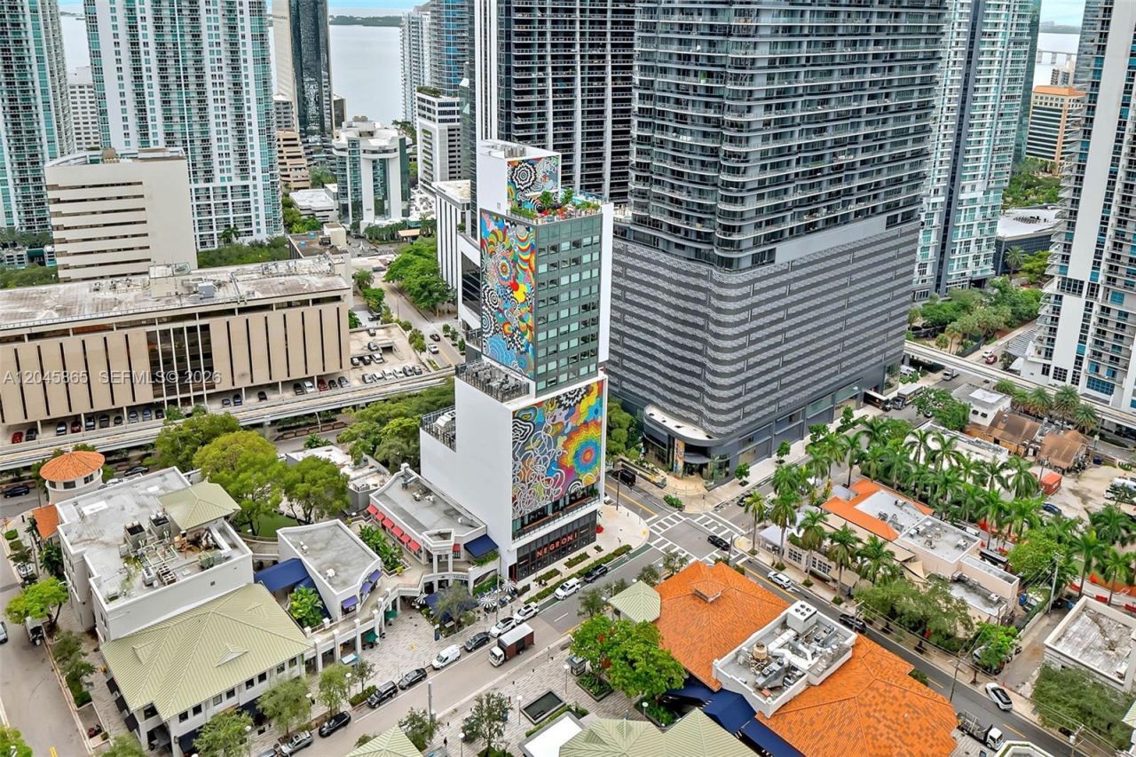 55 SW 9th St , Unit 3104, Miami, FL 33130 Photo