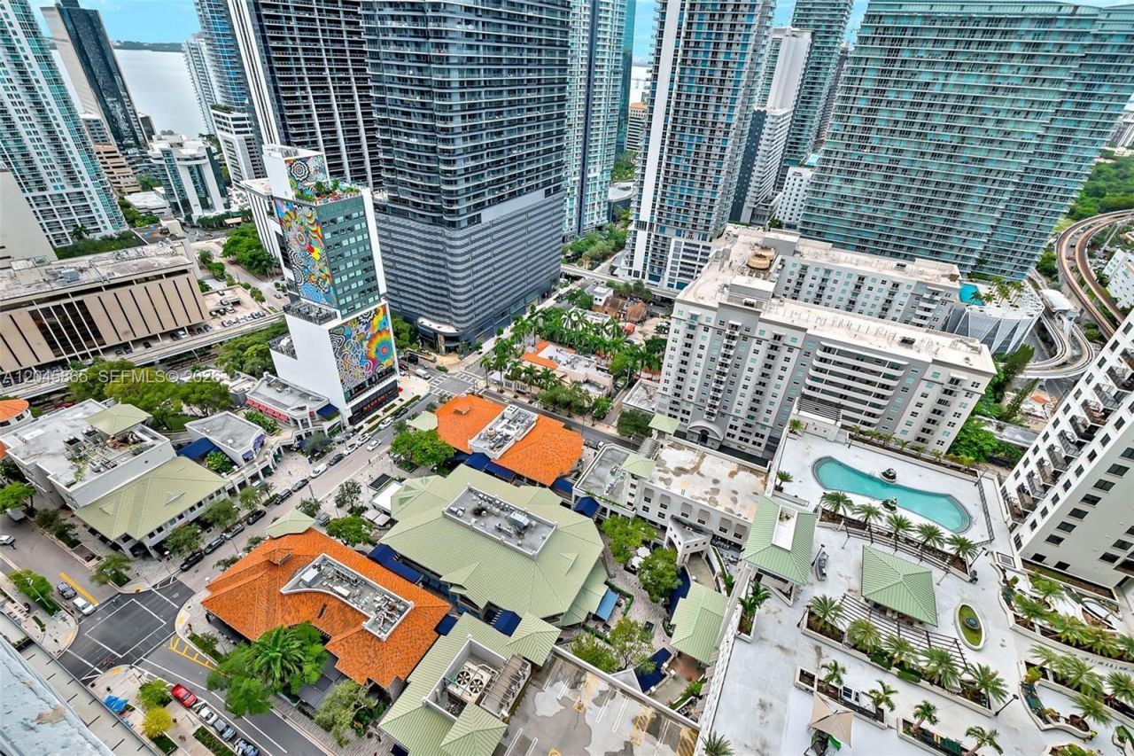55 SW 9th St , Unit 3104, Miami, FL 33130 Photo