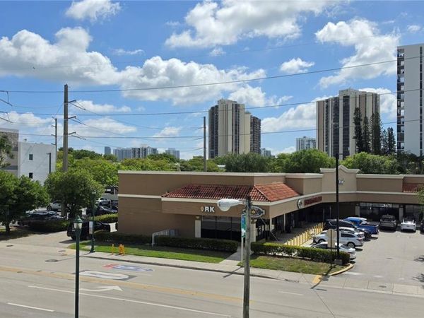 Unit D110, Aventura, FL 33180