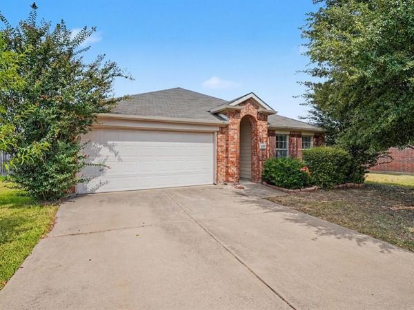 1327 Primrose Drive, Wylie, TX 75098