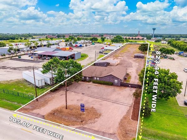 401 W Simonds Road , Seagoville, TX 75159