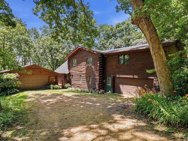 8790 S Gamble Hill Road, HANOVER, IL 61041