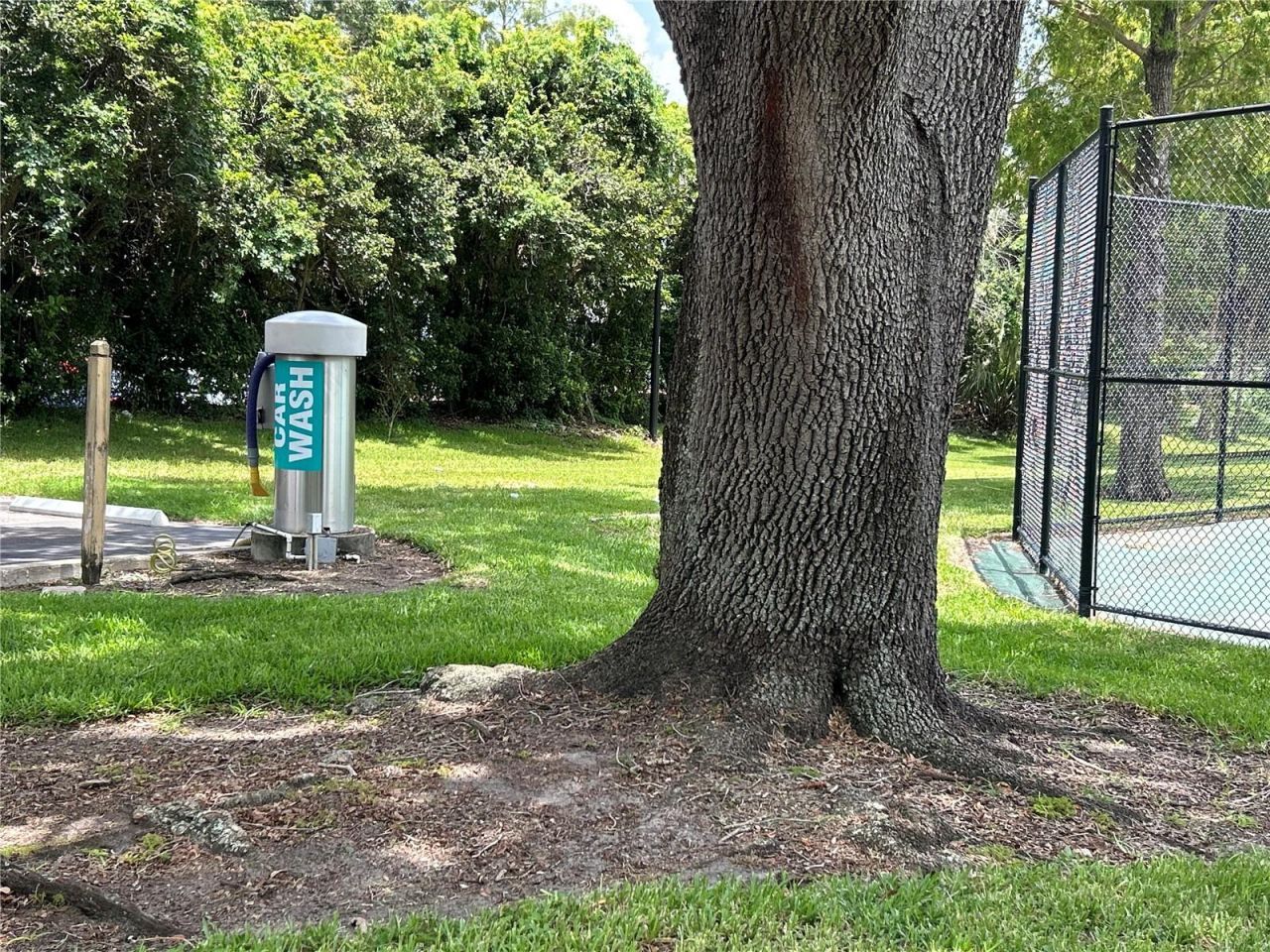 380 Lakepointe Drive, Unit 202, Altamonte Springs, FL 32701 Photo