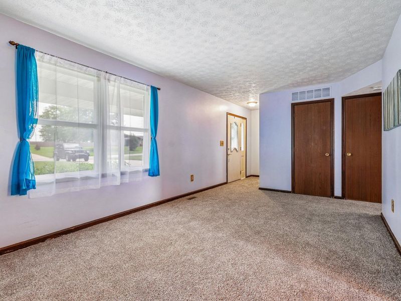 5407 Tamarack Trail, Greenville, OH 45331 Photo 12
