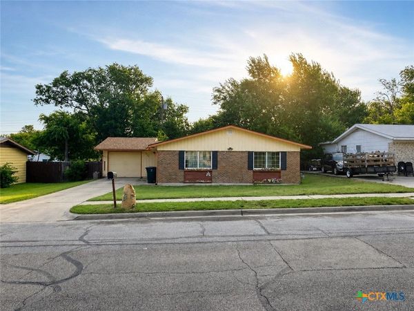 1305 Elia Street , Killeen, TX 76541