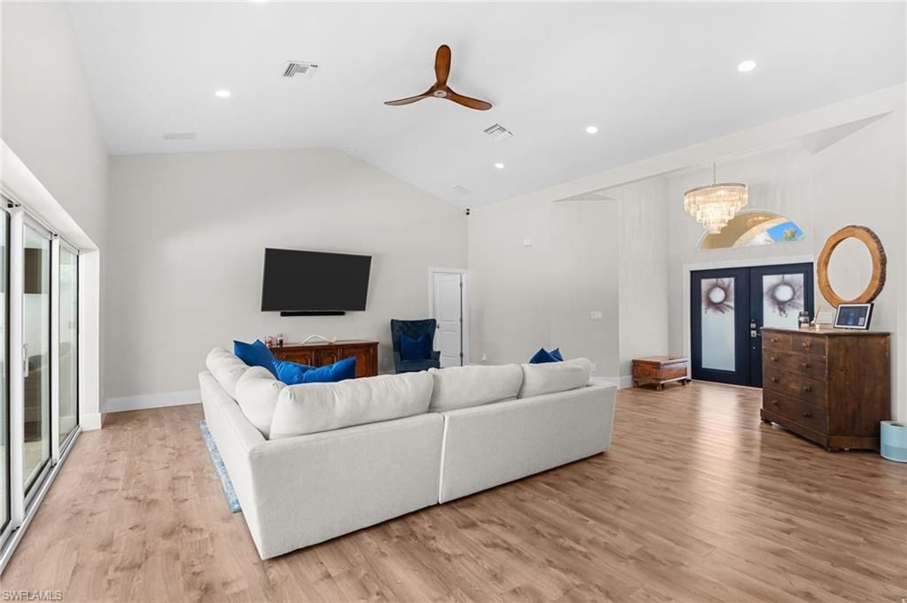 245 Monterey Dr, Naples, FL 34119 Photo