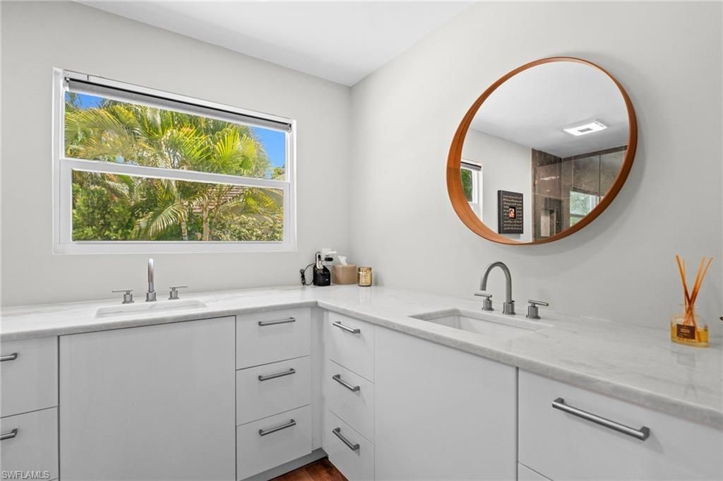 245 Monterey Dr, Naples, FL 34119 Photo