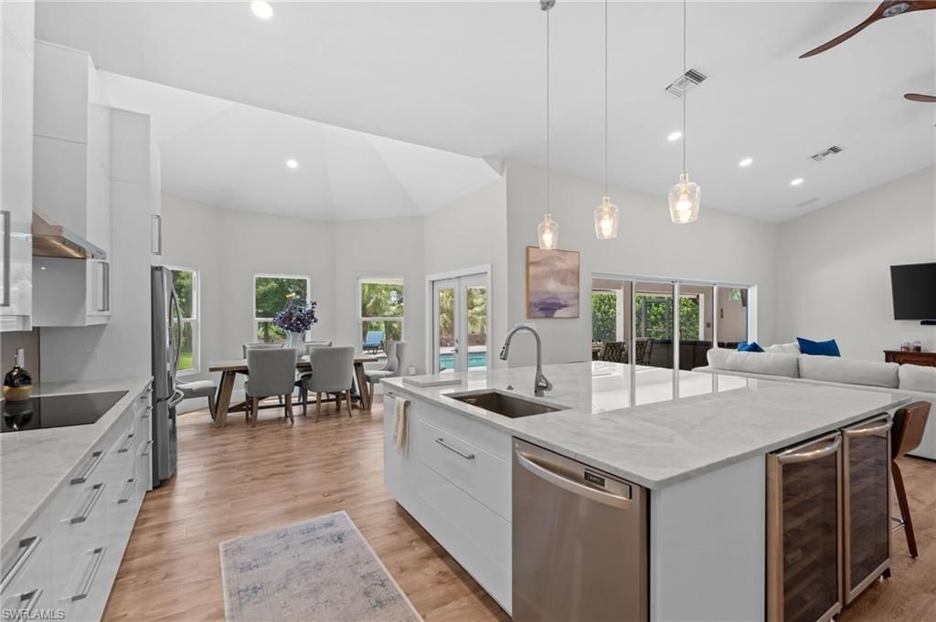 245 Monterey Dr, Naples, FL 34119 Photo