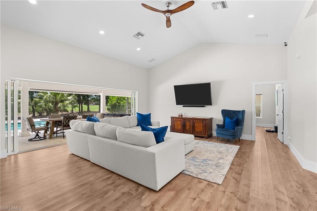 245 Monterey Dr, Naples, FL 34119 Photo