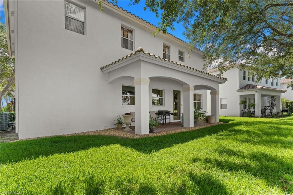 2075 Par Dr, Naples, FL 34120 Photo