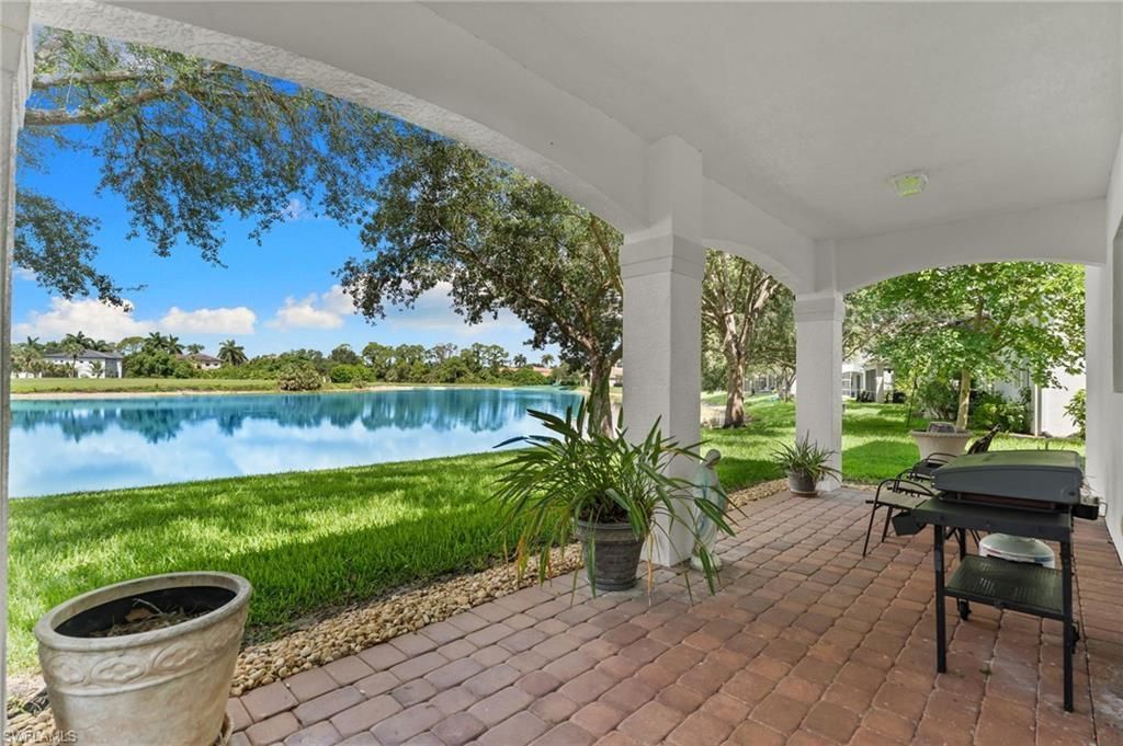 2075 Par Dr, Naples, FL 34120 Photo