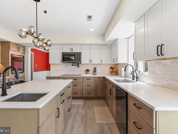 1400 BUCK HILL DRIVE , SOUTHAMPTON, PA 18966