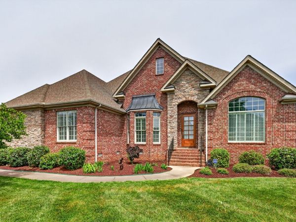 1926 Mosaic Trl , Murfreesboro, TN 37130