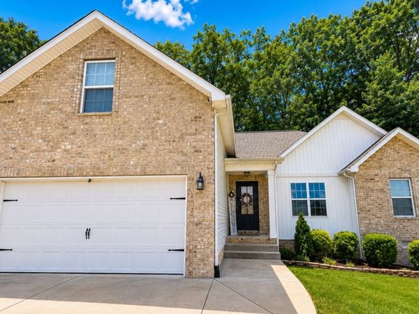 191 Fieldstone Ln , Springfield, TN 37172