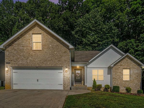 191 Fieldstone Ln, Springfield, TN 37172