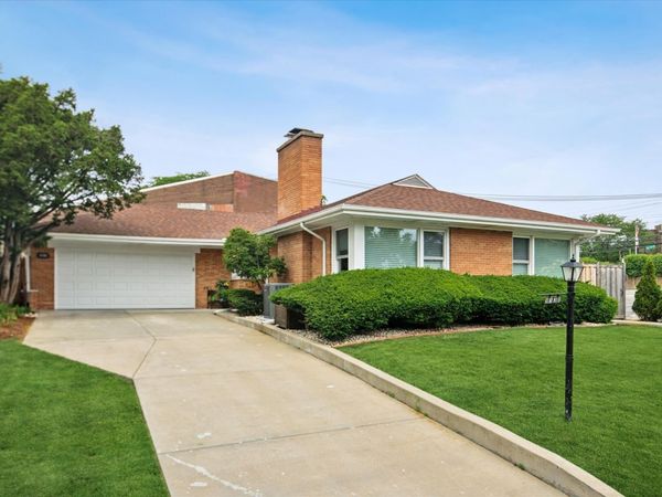 9130 Kenton Avenue , Skokie, IL 60076