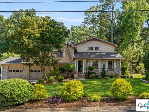 1239 Country Pine Drive, Ellenwood, GA 30294