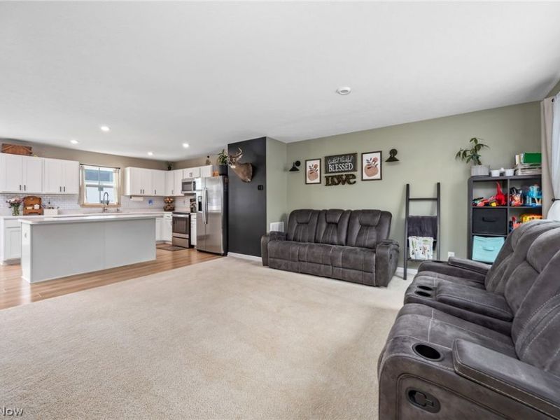 3731 Kirkham Drive, Norton, OH 44203 Photo 6