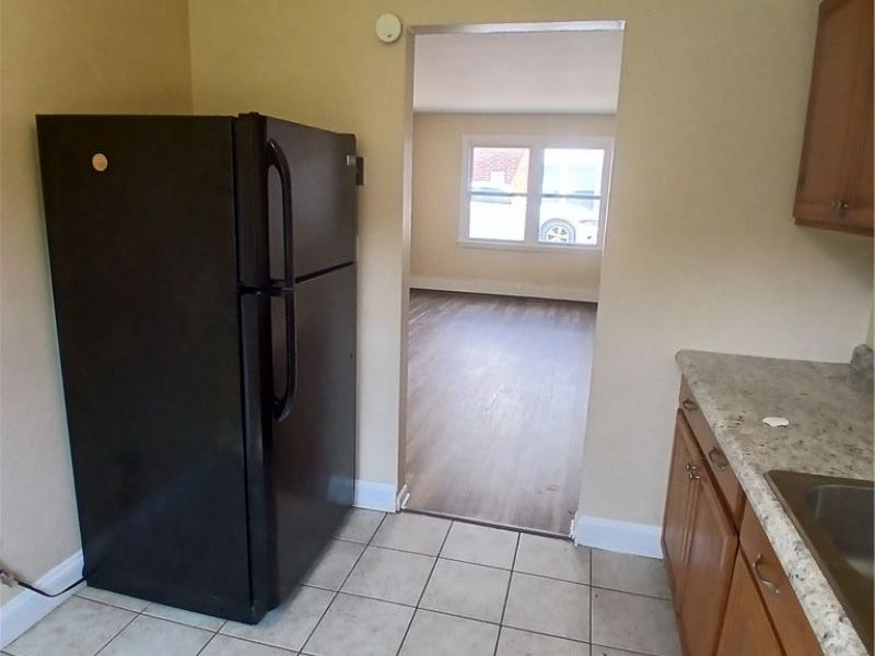 137 Shields Road, Unit Apt 1, Youngstown, OH 44512 Photo 5